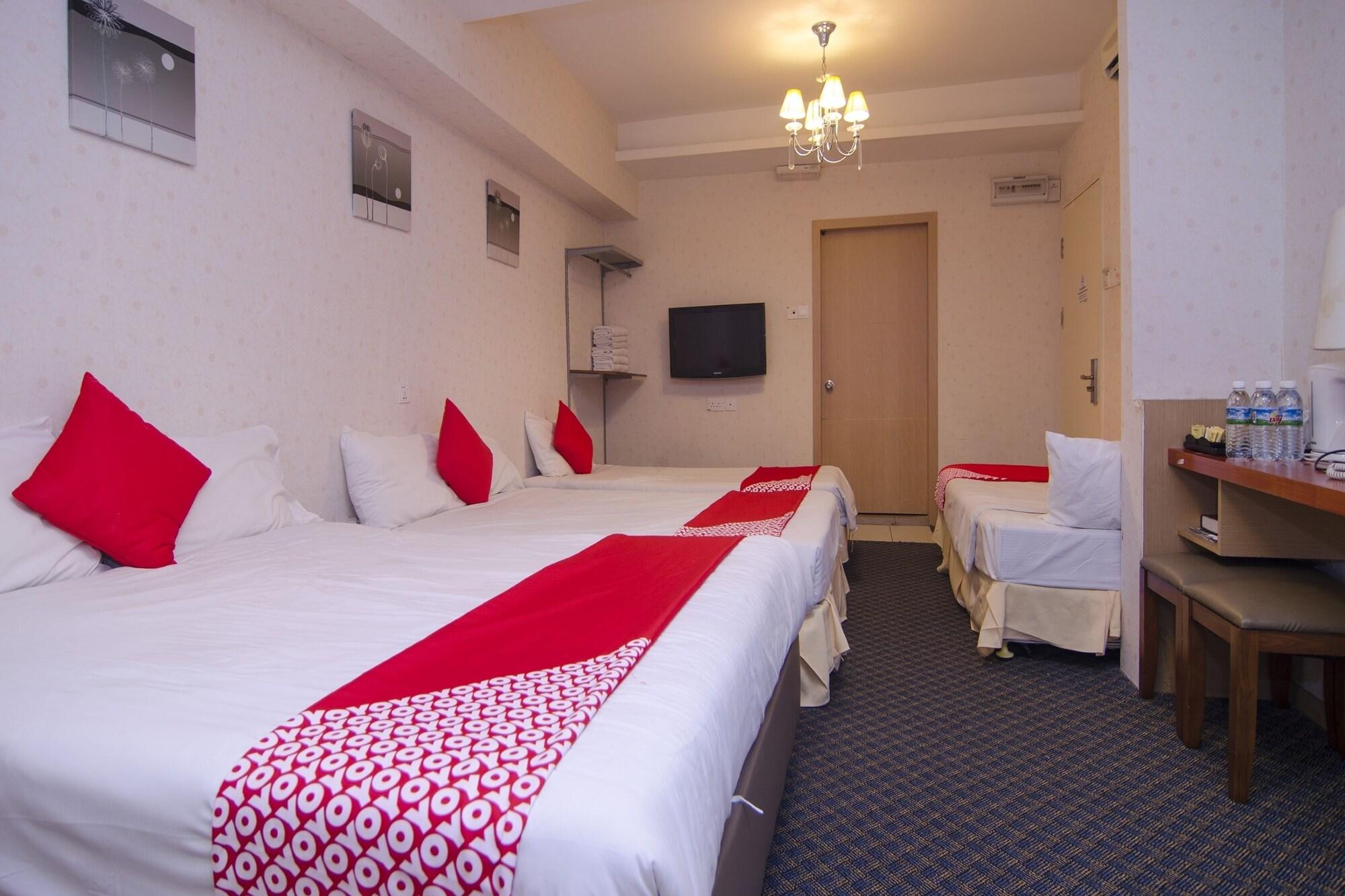 The Crown Borneo Hotel Kota Kinabalu Zewnętrze zdjęcie
