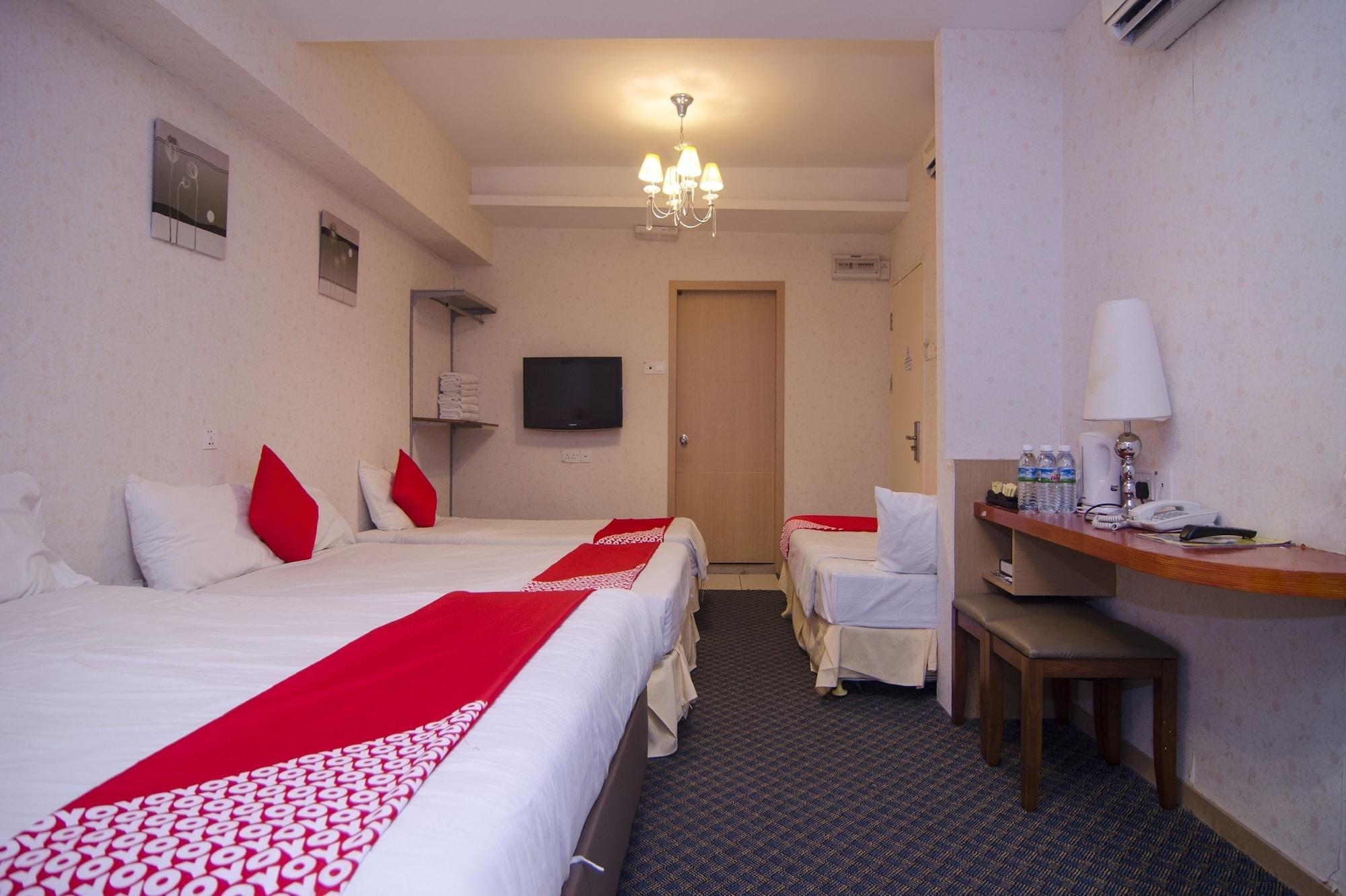 The Crown Borneo Hotel Kota Kinabalu Zewnętrze zdjęcie