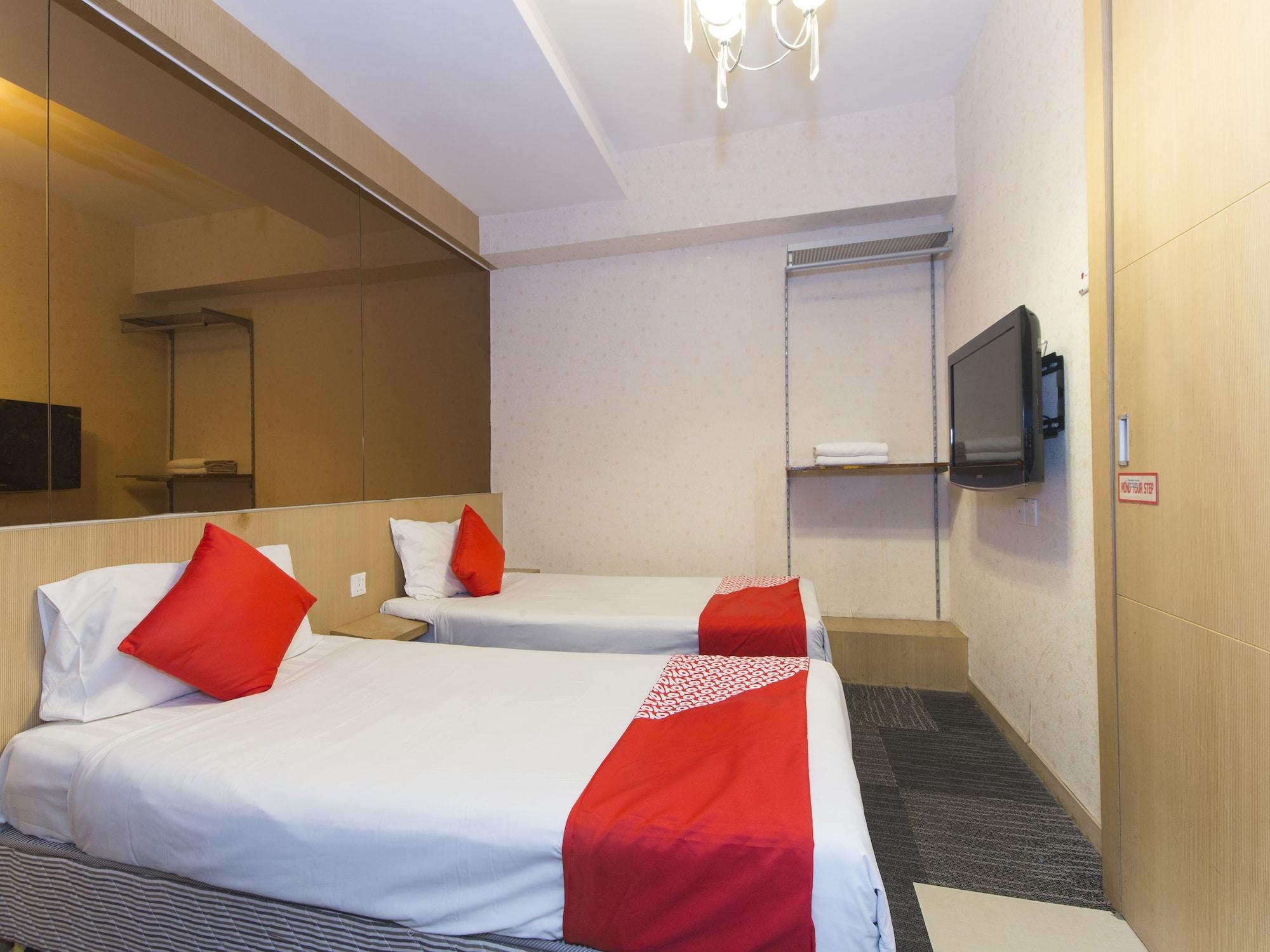 The Crown Borneo Hotel Kota Kinabalu Zewnętrze zdjęcie