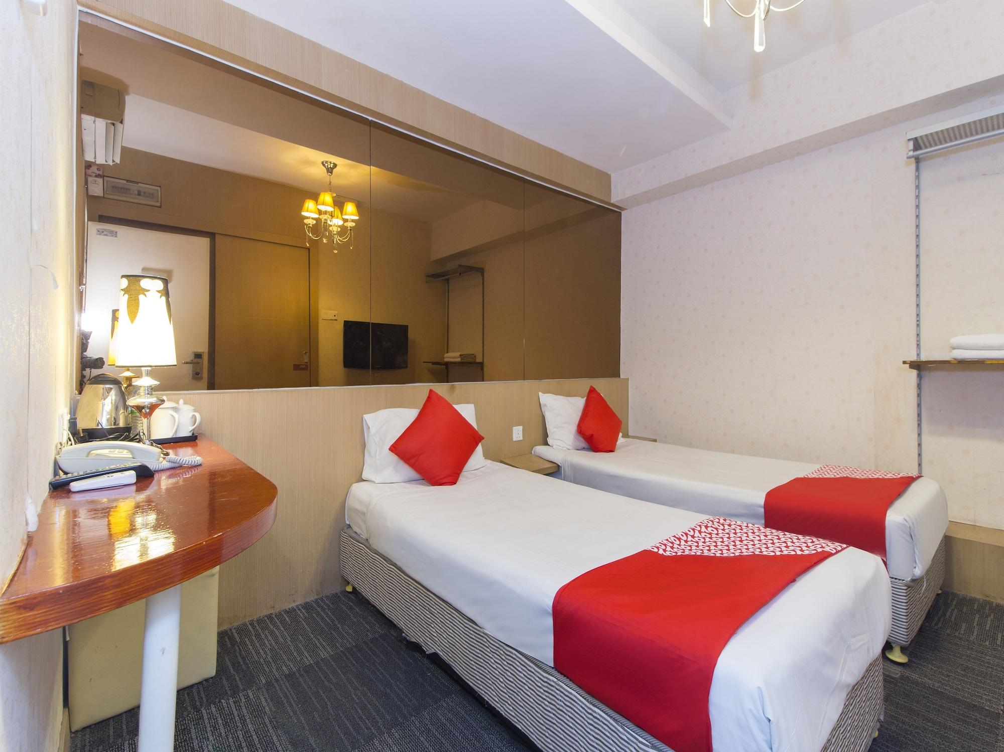 The Crown Borneo Hotel Kota Kinabalu Zewnętrze zdjęcie