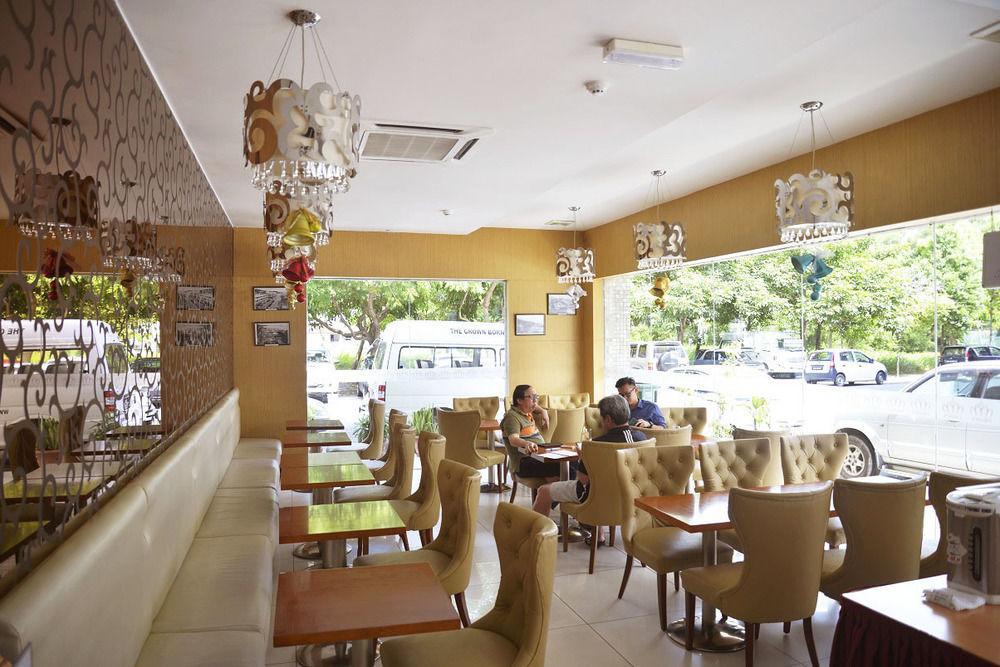 The Crown Borneo Hotel Kota Kinabalu Zewnętrze zdjęcie