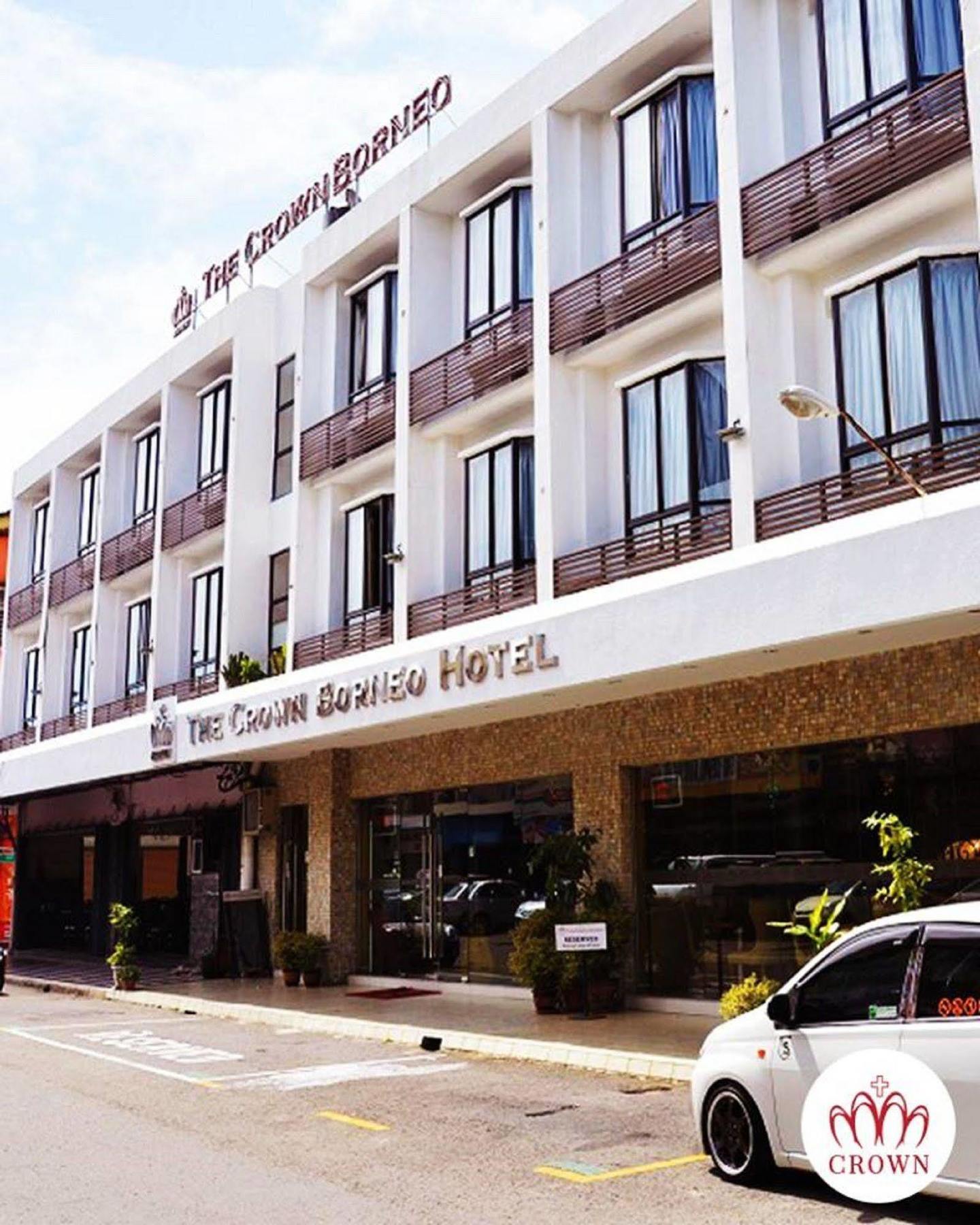The Crown Borneo Hotel Kota Kinabalu Zewnętrze zdjęcie