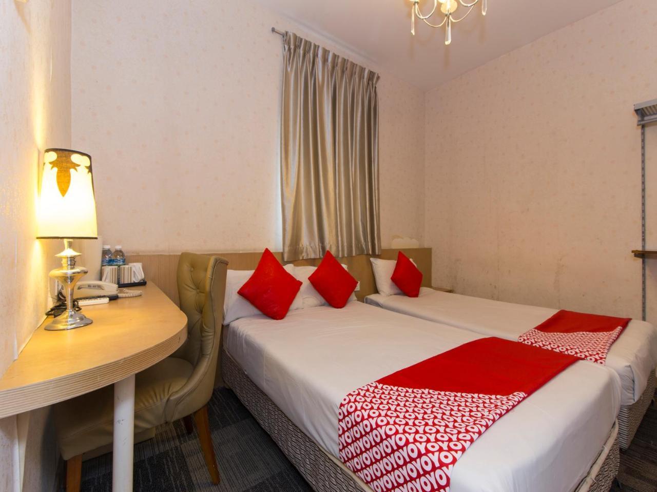 The Crown Borneo Hotel Kota Kinabalu Zewnętrze zdjęcie