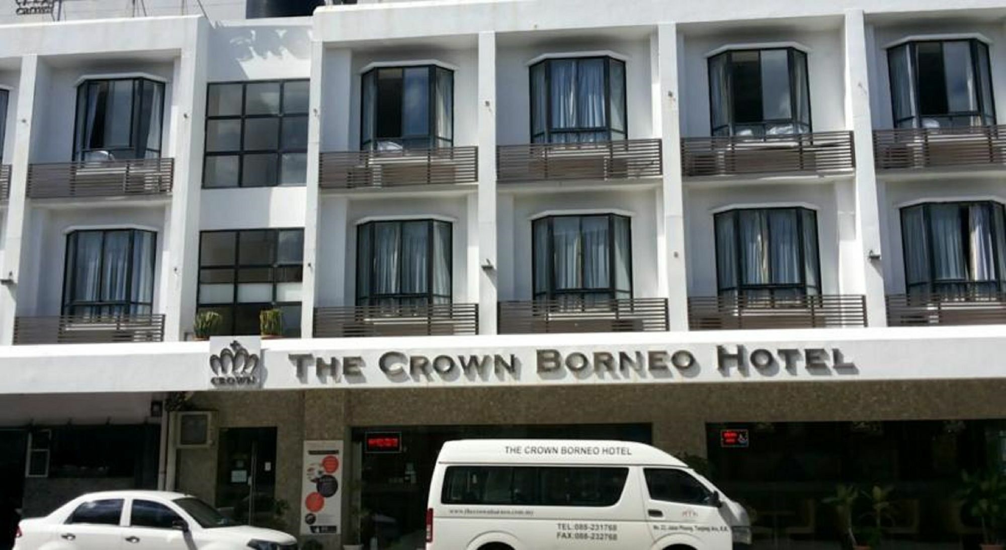 The Crown Borneo Hotel Kota Kinabalu Zewnętrze zdjęcie