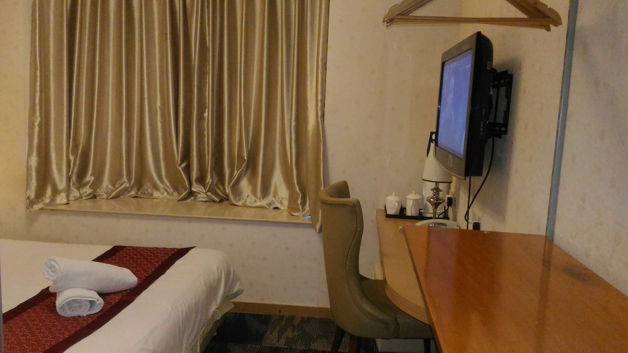 The Crown Borneo Hotel Kota Kinabalu Zewnętrze zdjęcie